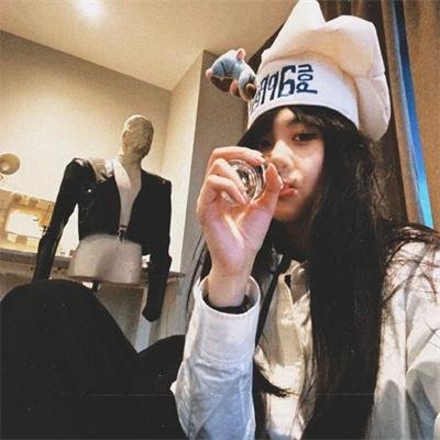看见缘分的少女封面